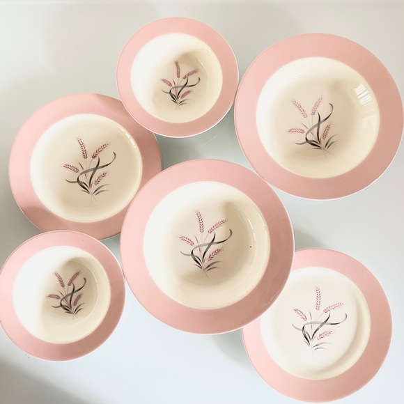 Homer Laughlin Other - Homer Laughlin 50s Vintage Pink Radiance Wheat 6 pieces, 2 x Soup Salad …